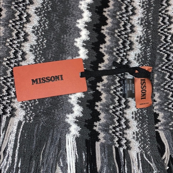 Missoni Scarf BNWT🖤 - Picture 3 of 7